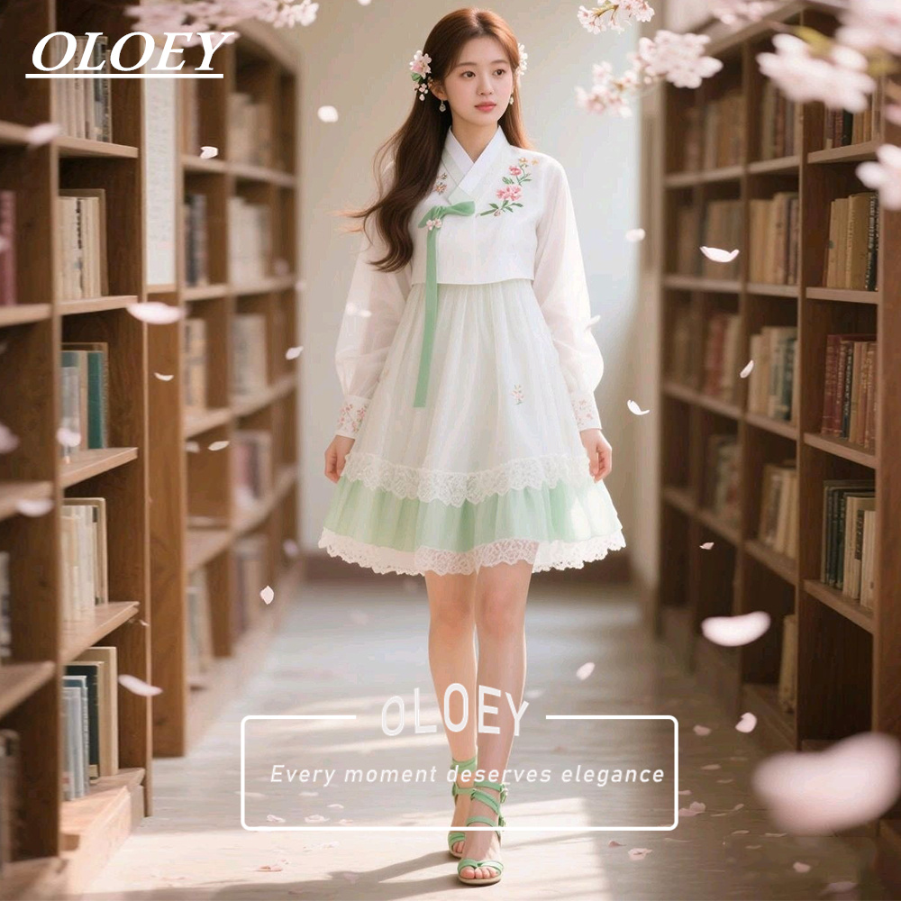 ชุดฮันบกสั้นสีเขียวงาช้างสไตล์ - Hanbok Modern Set บทวิจารณ์และราคา